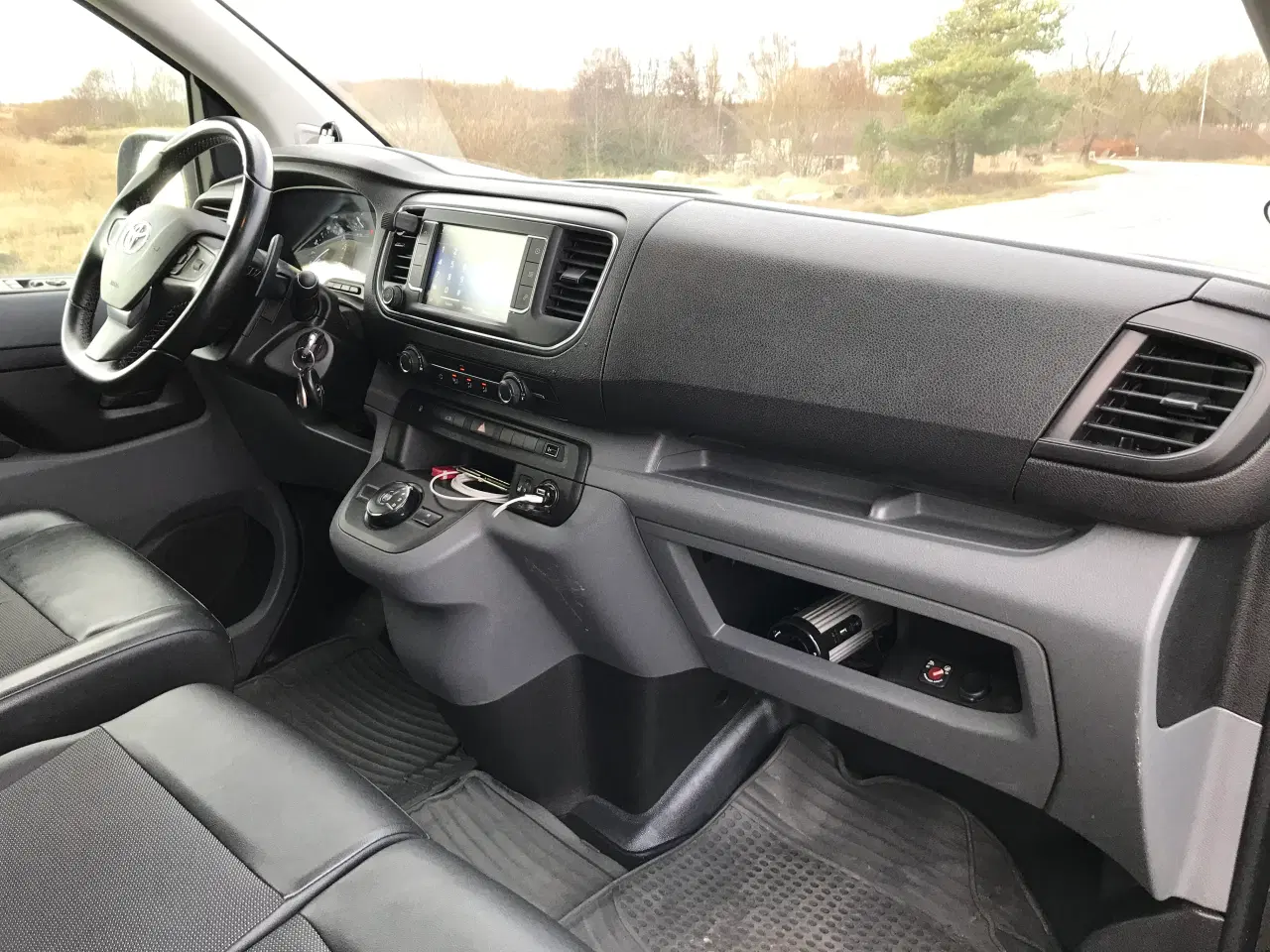 Billede 12 - Toyota Proace 177 hk sort/lang