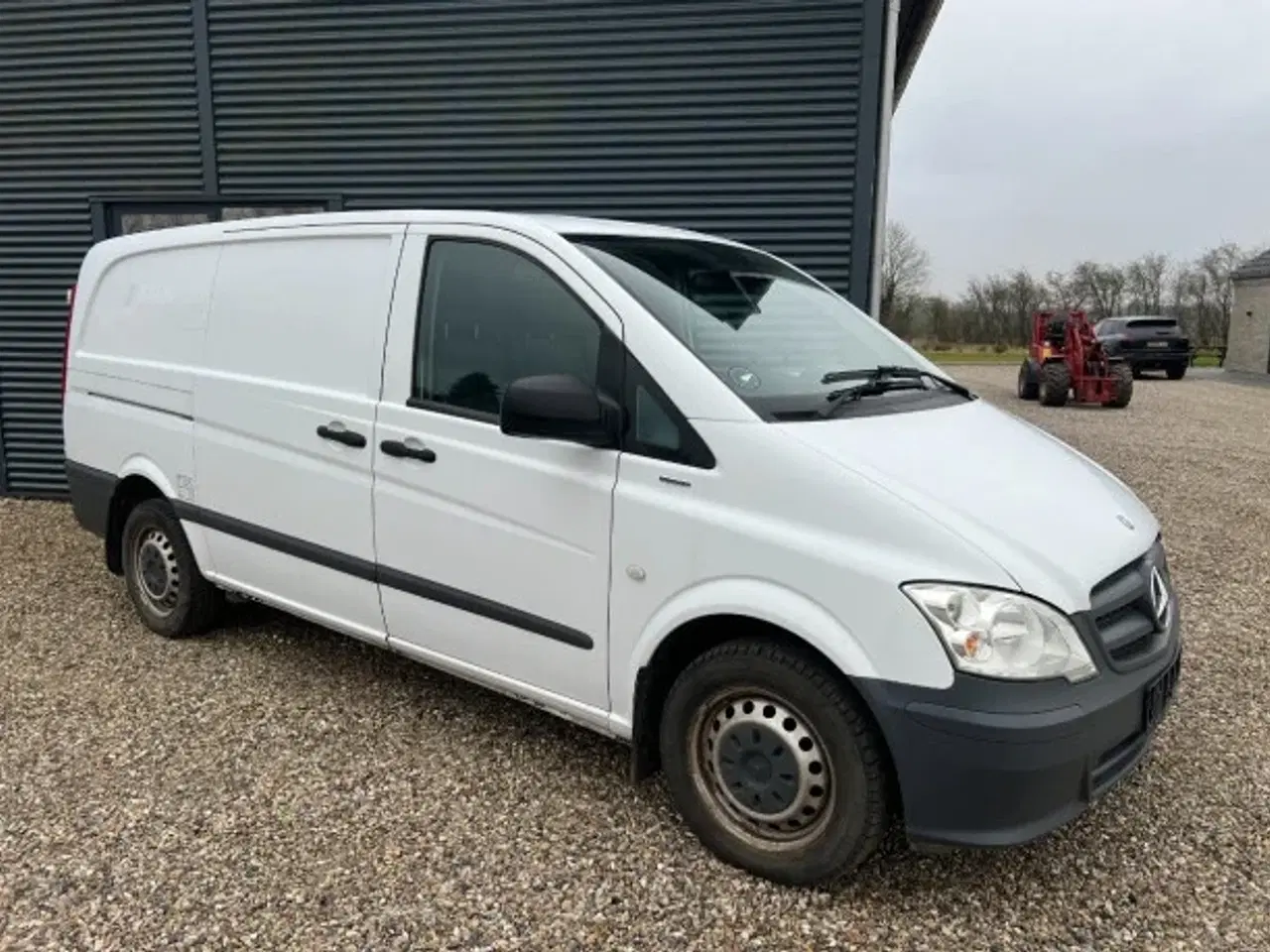 Billede 1 - Mercedes-benz Vito 113 langmodel - Kassevogn / Varebil