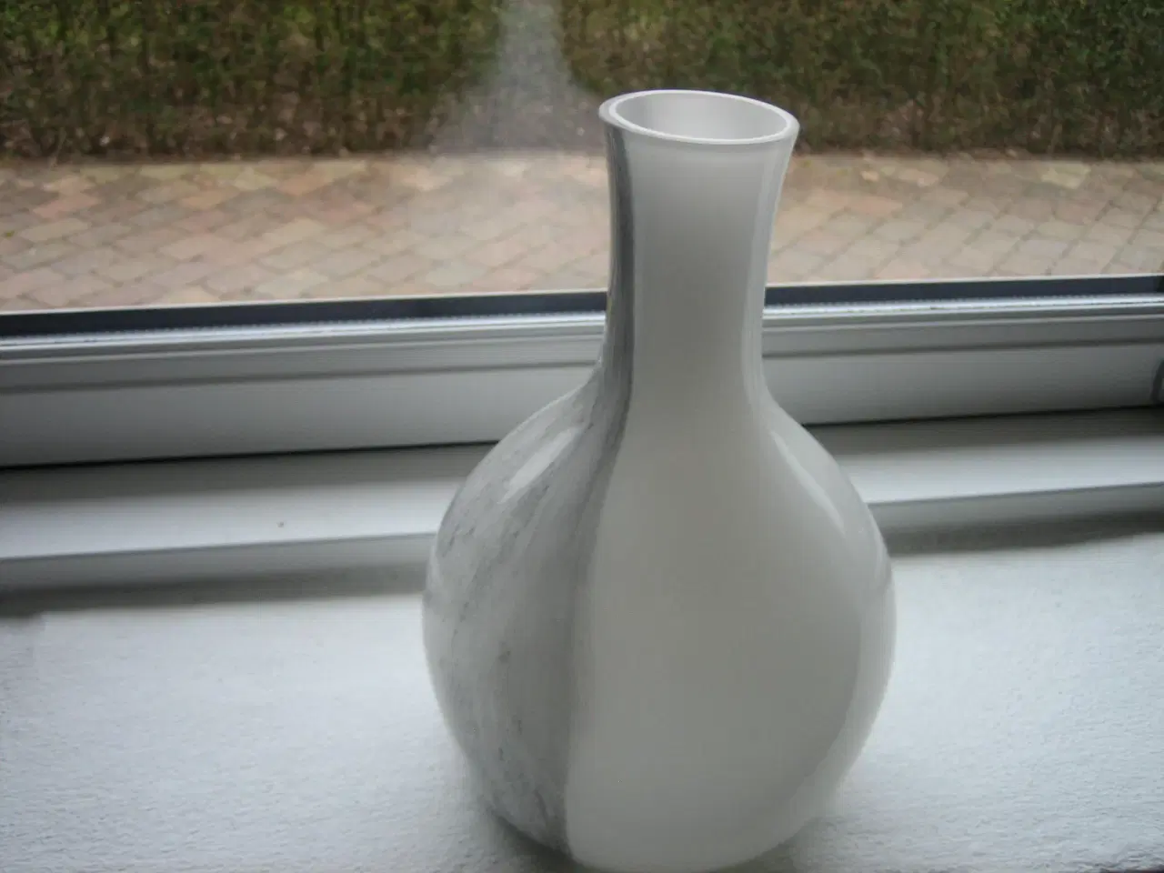 Billede 5 - Glas Vase I Hvid