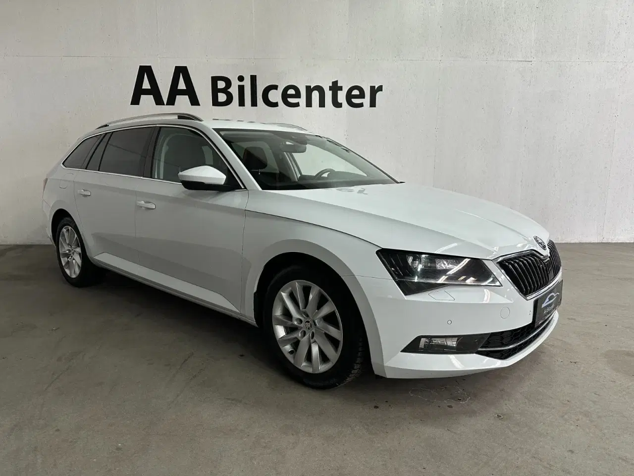 Billede 1 - Skoda Superb 2,0 TDi 150 Style Combi DSG