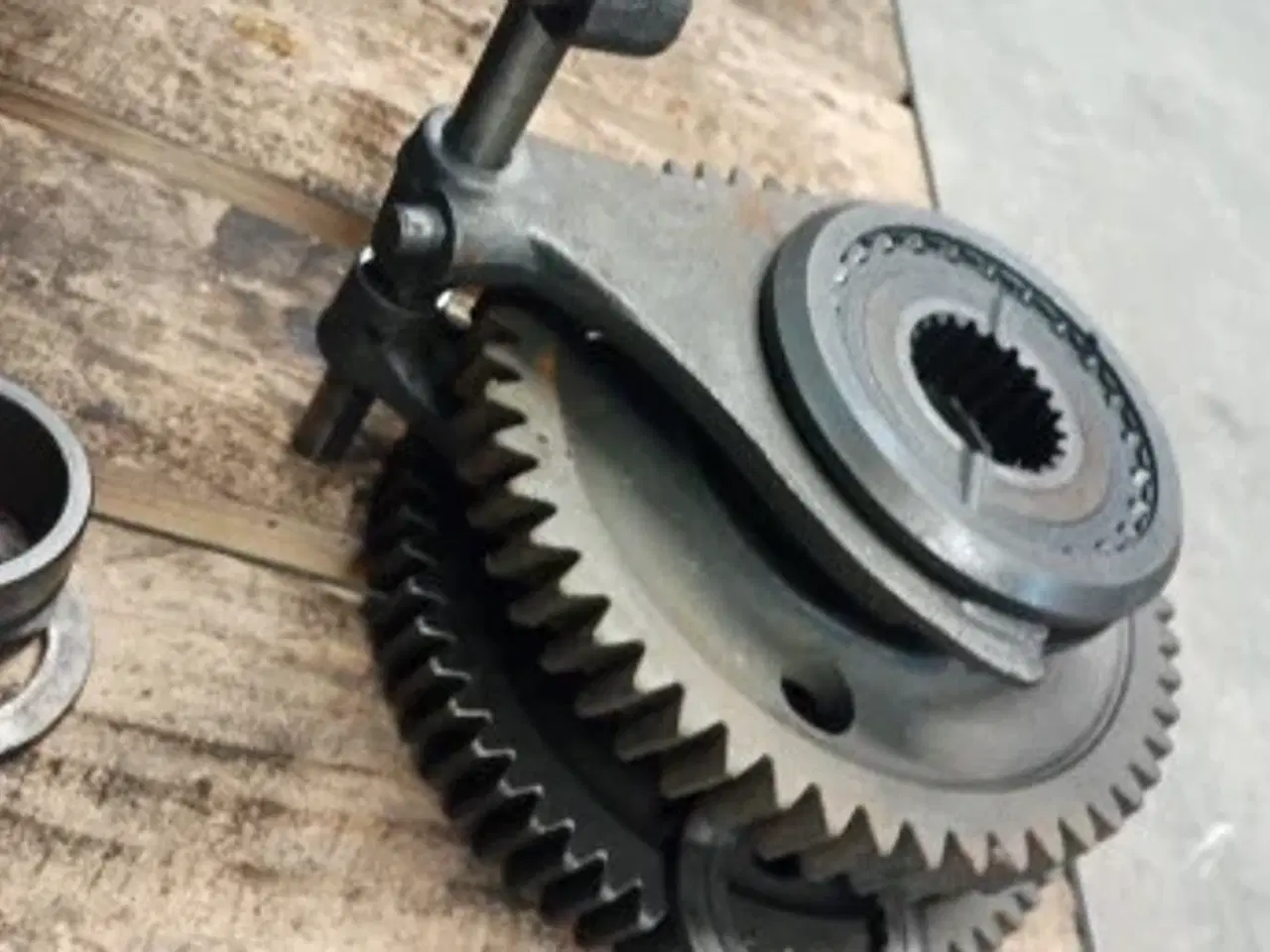 Billede 12 - New Holland 8360 PTO gear