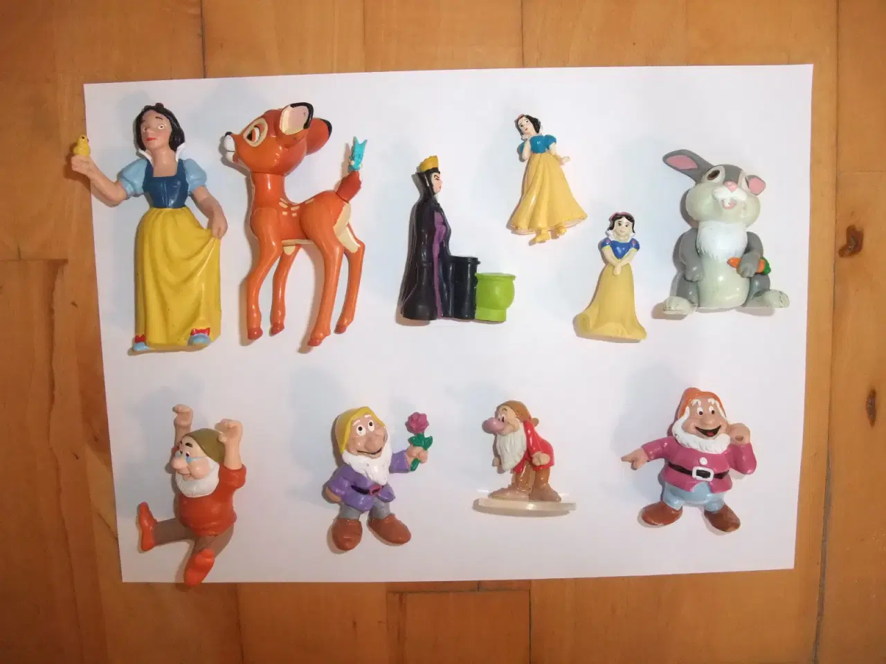 Billede 2 - Snehvide Figurer