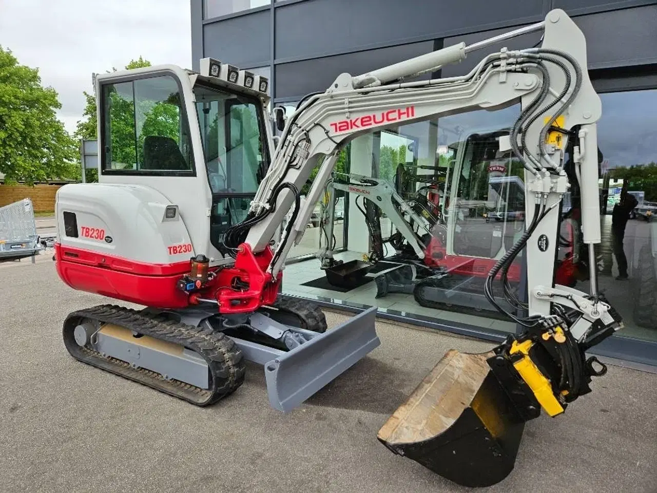Billede 1 - Takeuchi TB 230