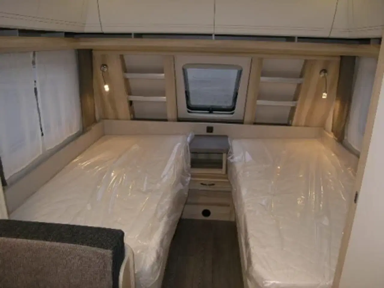 Billede 6 - Hobby De Luxe 460 SL DK Line