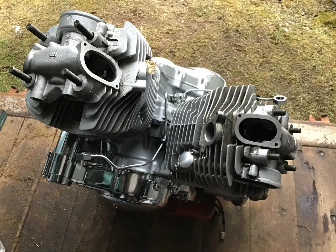 Billede 3 - Yamaha XV 750 fabriks ny motor