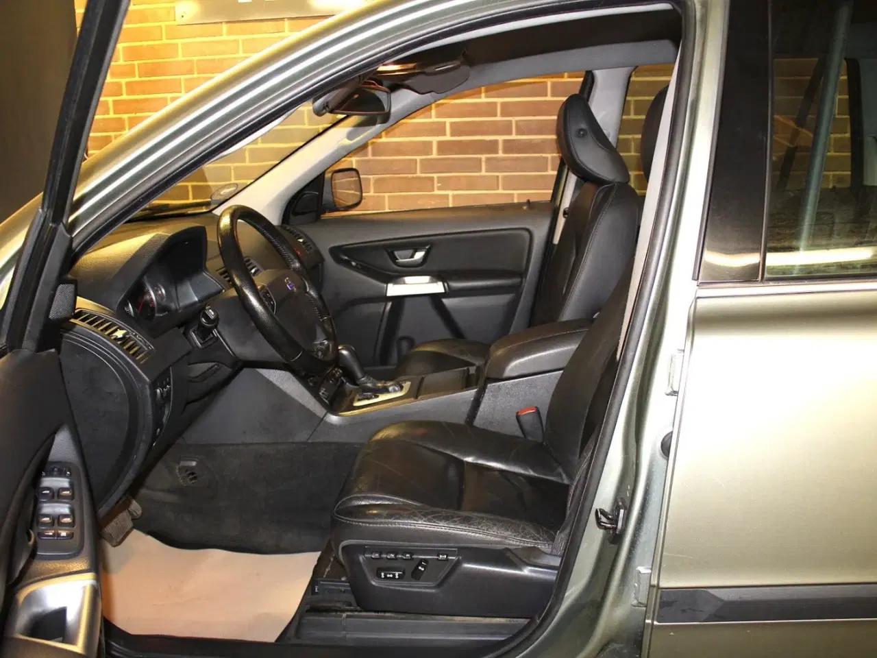 Billede 4 - Volvo XC90 2,4 D5 185 Summum aut. AWD Van