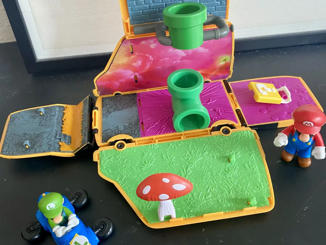 Billede 3 - Super Mario varevogn og figurer
