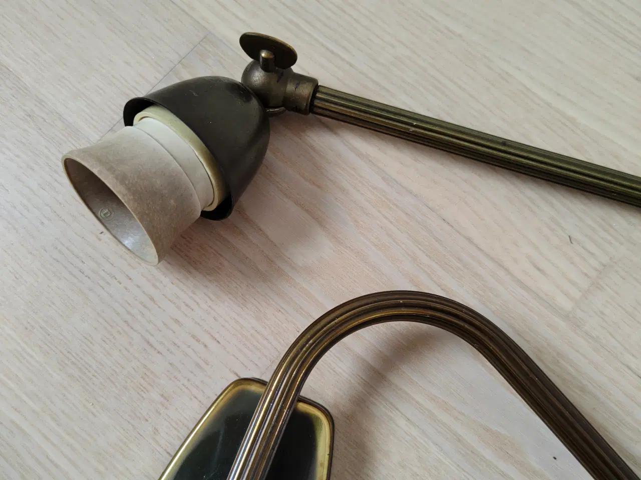 Billede 2 - Fin retro swinglampe