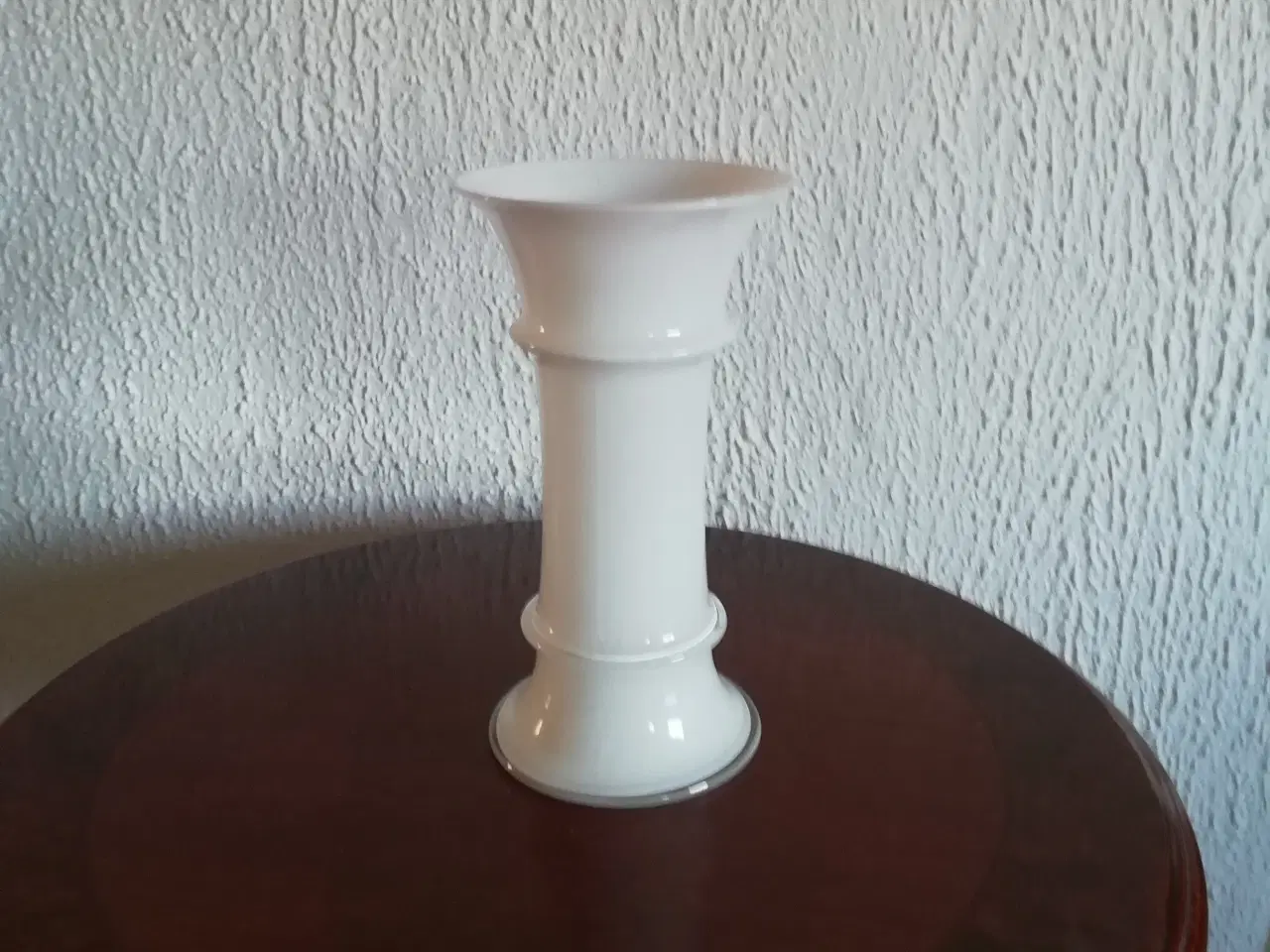 Billede 2 - Meget fin og elegant Holmegaard Vase