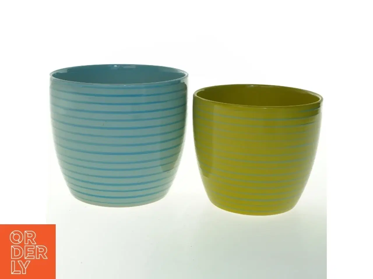 Billede 1 - To keramikpotter (str. 16x17,5 og 13,5x16 cm)