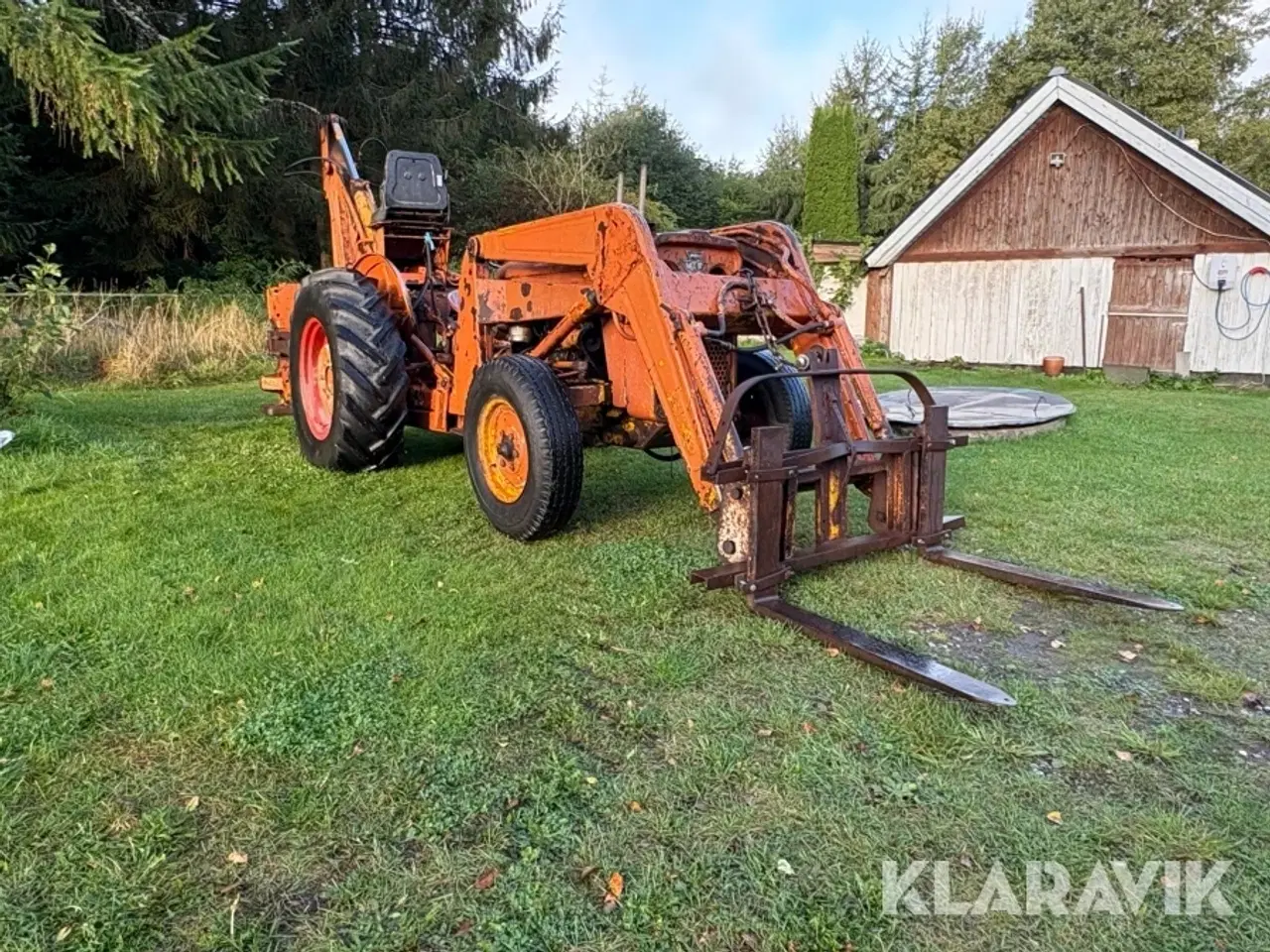 Billede 7 - Traktor Massey Ferguson 203C med frontlift og gravearm