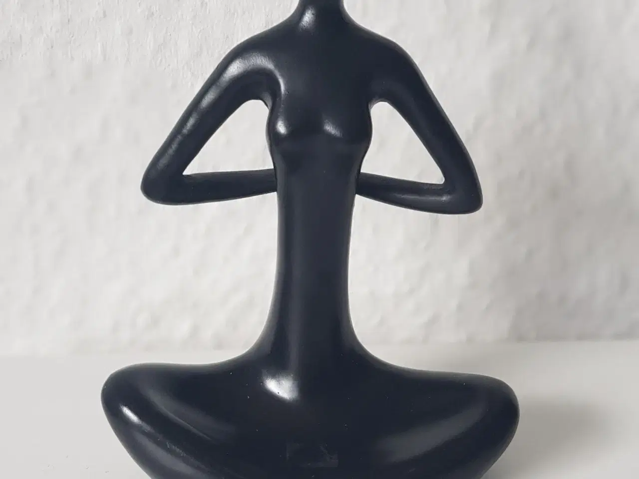 Billede 1 - Yoga figur