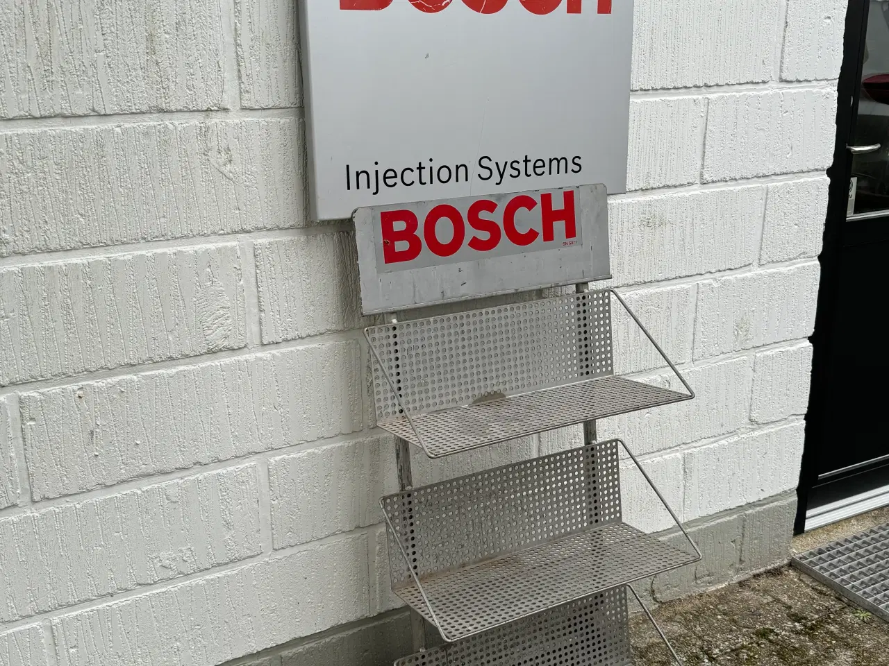 Billede 3 - Vintage Bosch skilt og reolvogn.