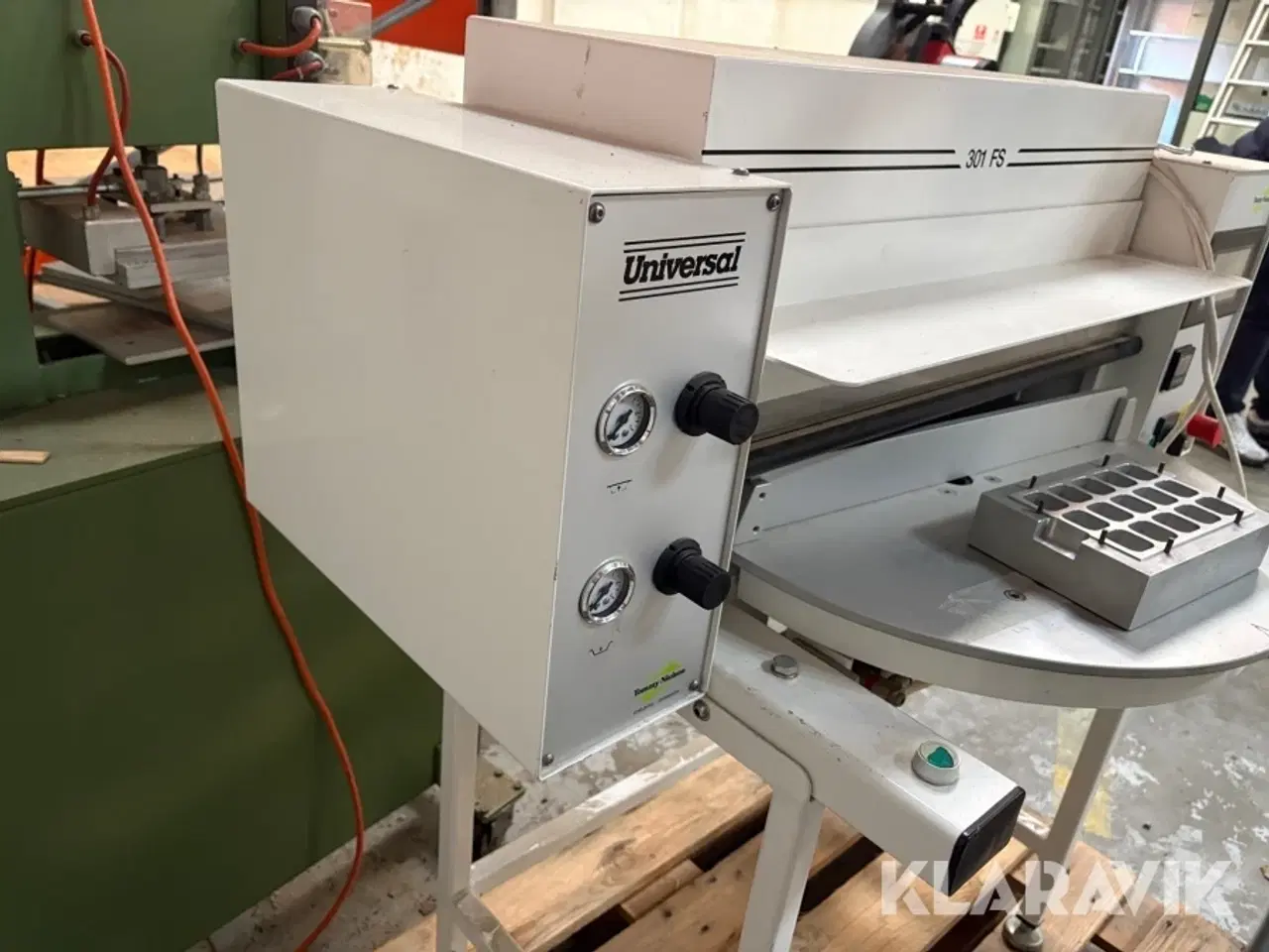 Billede 3 - Stansemaskine / klippresse Tommy Nielsen Universal 301 FS