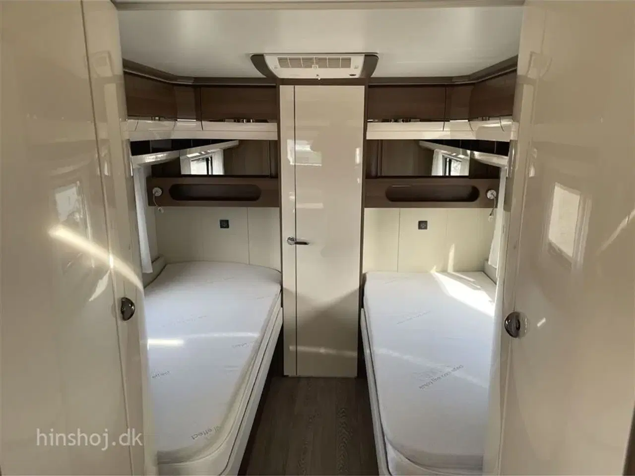 Billede 5 - 2019 - Hobby Prestige 720 WLC   Lækker enkeltsengsvogn med Alde centralvarme fra Hinshøj Caravan