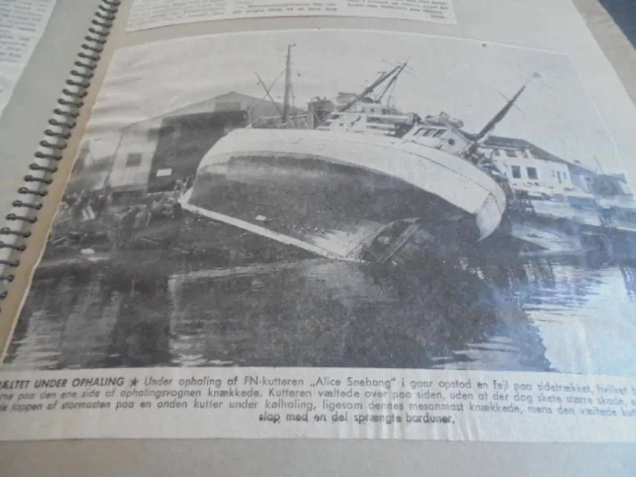 Billede 4 - Scrapbog med udklip fra o. 1968  