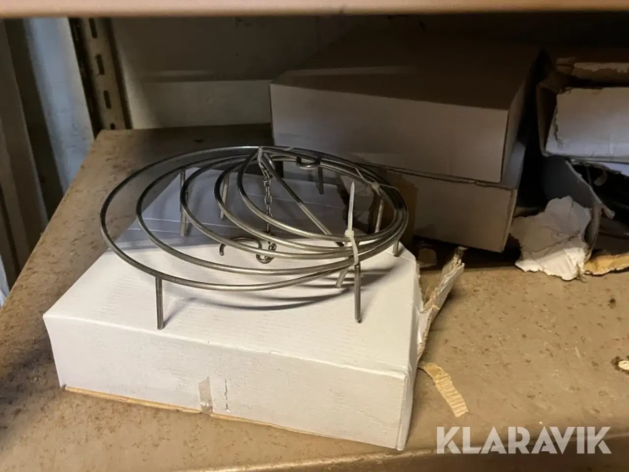 Billede 2 - Reol system med blandet tilbehør.