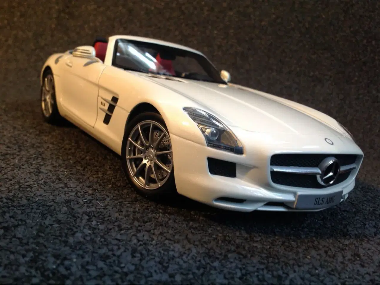 Billede 6 - Mercedes SLS AMG Minichamps