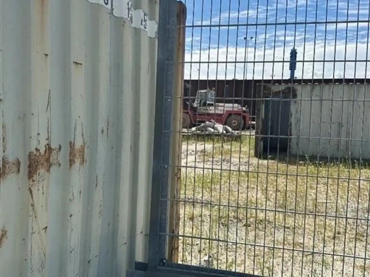 Billede 3 - - - - Port