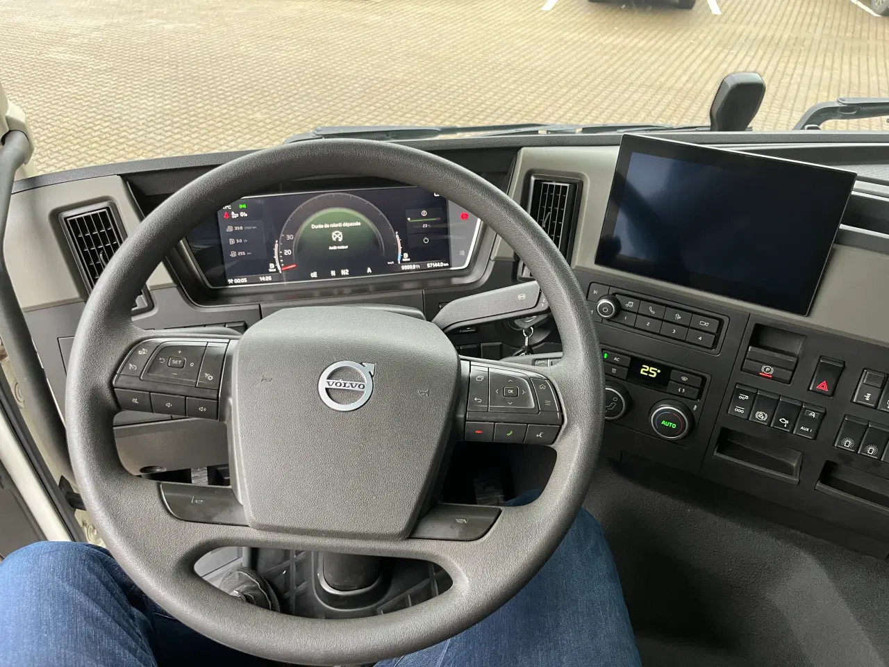 Billede 12 - Volvo FM500, Knæklad