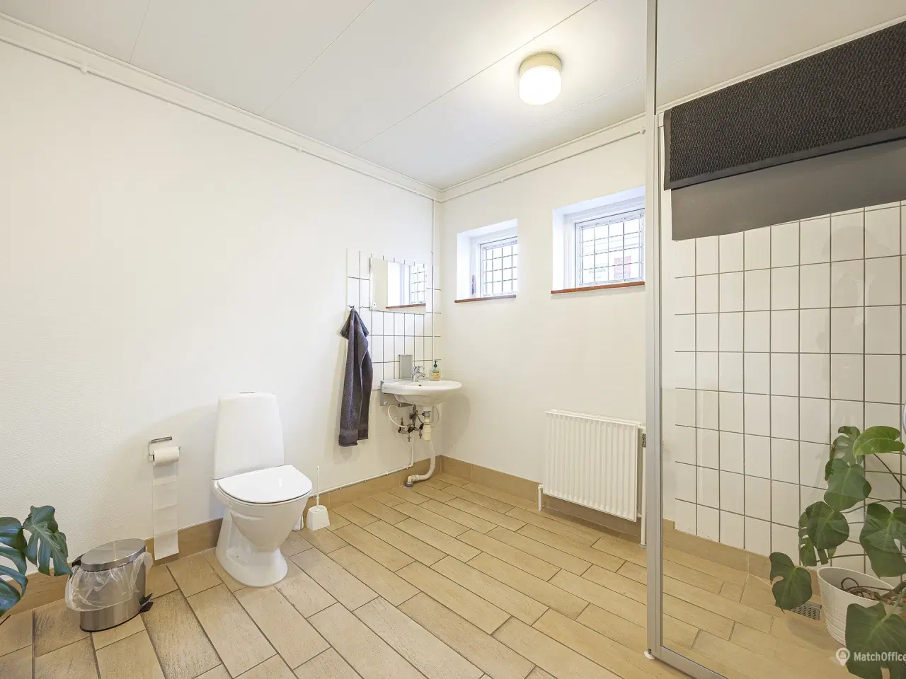 Billede 11 - 361 kvm. lager/montage med kontor. Lige ved E20.