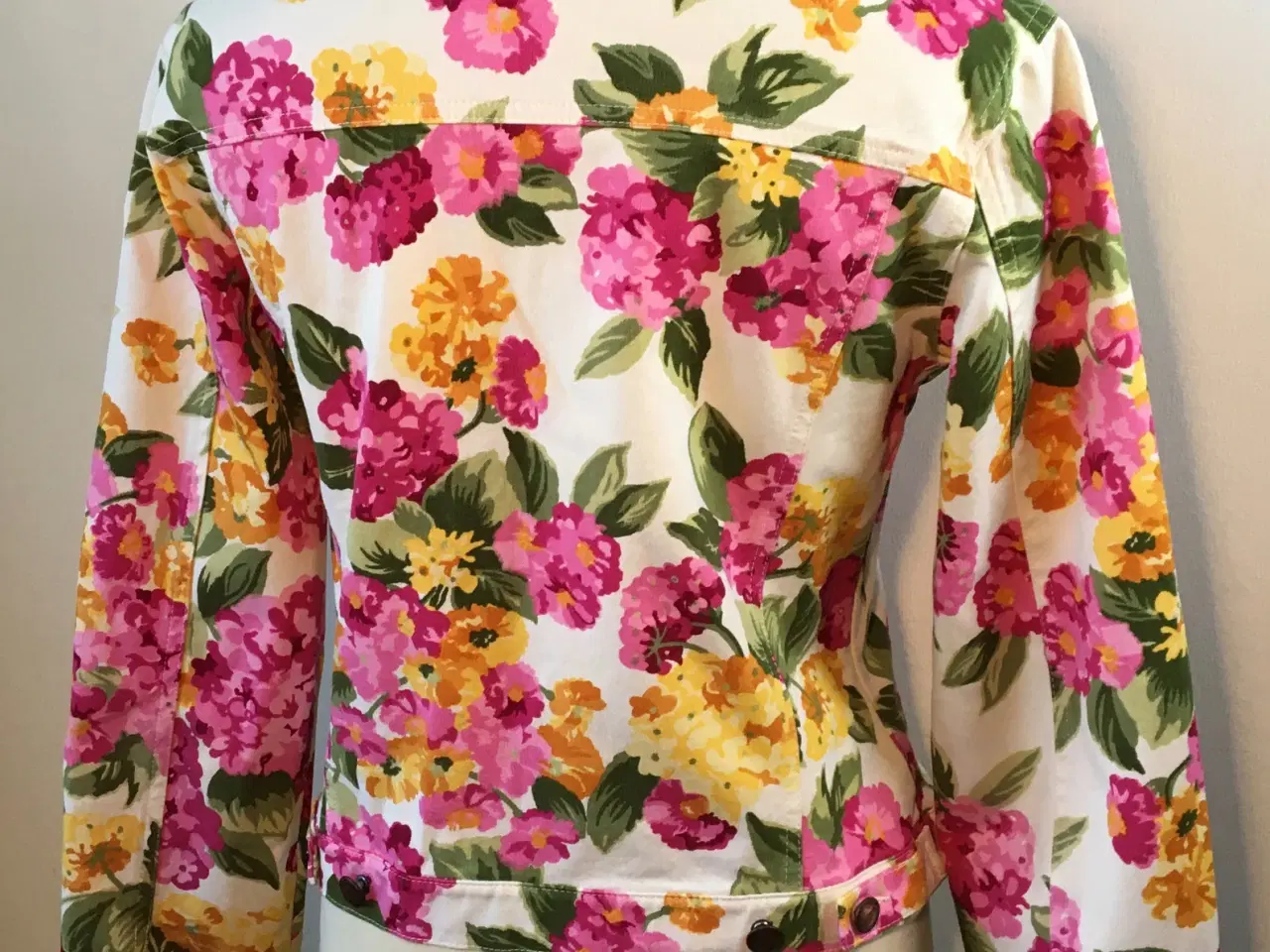 Billede 5 - Sand Copenhagen, blomstret jakke, str 36