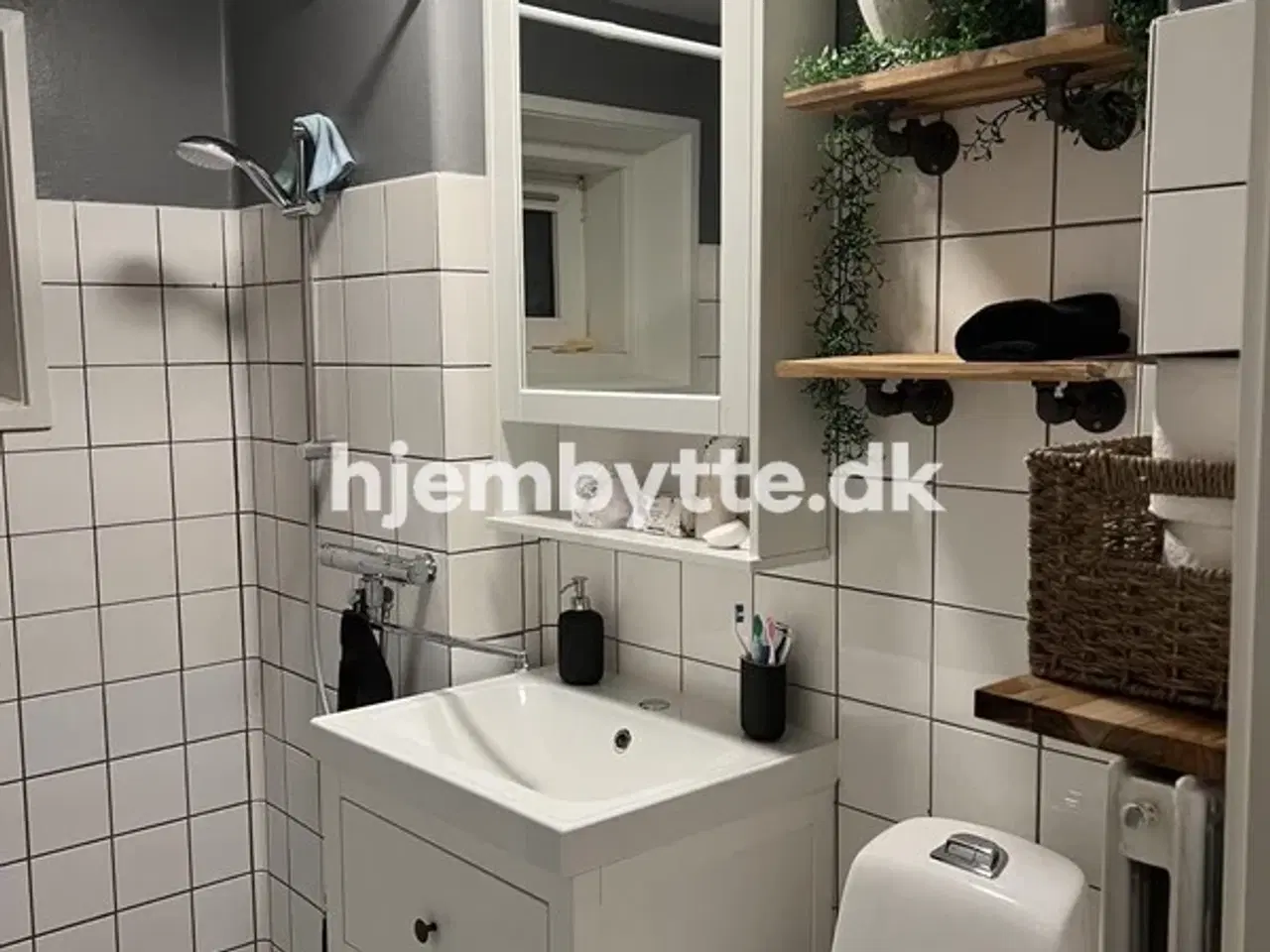 Billede 3 - Hjembytte - Karlemosevej