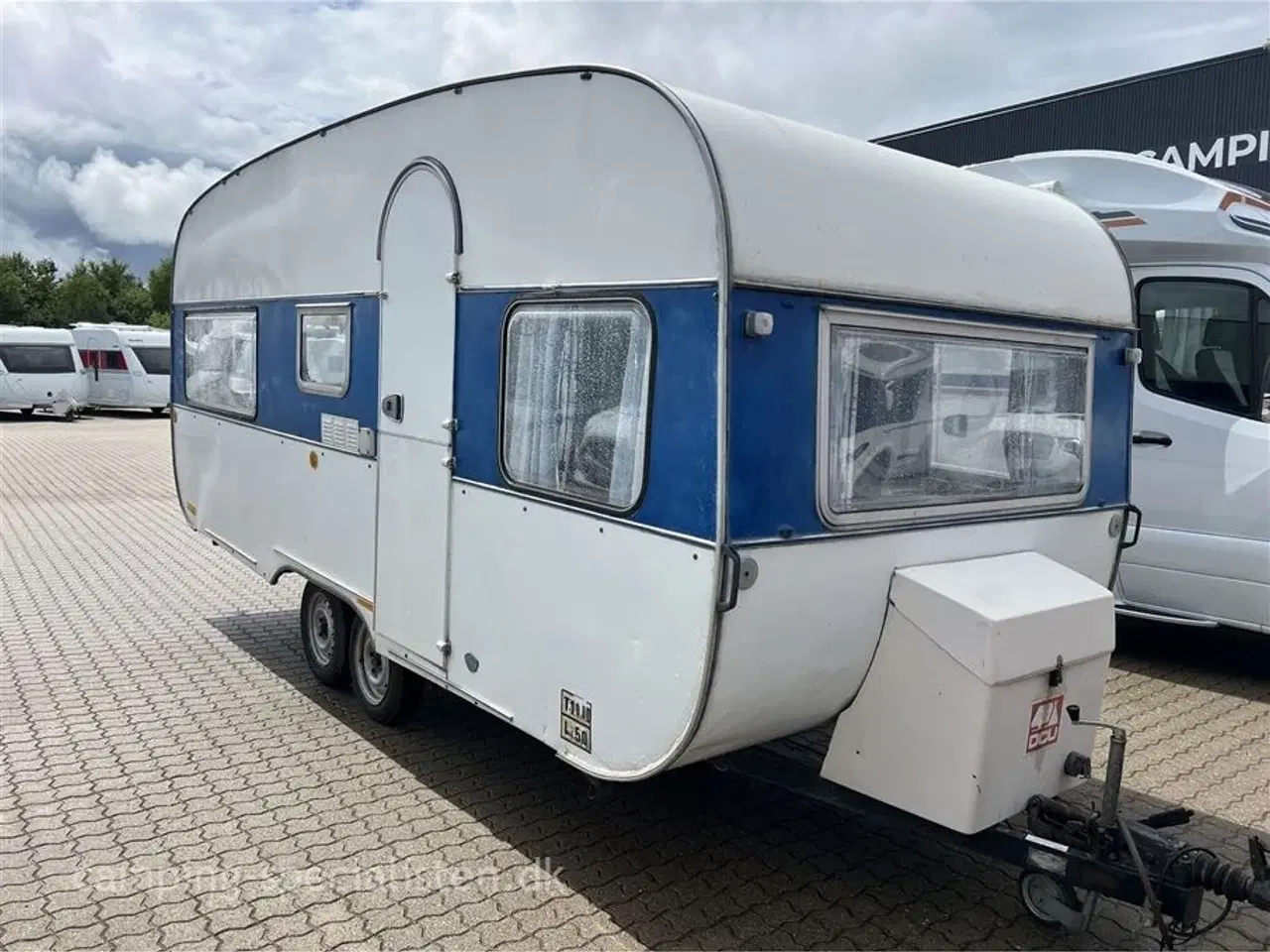 Billede 2 - 1971 - Adria   Retro vogn fra 1971 - Adria se den nu hos Camping-Specialisten.dk