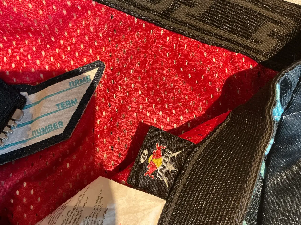 Billede 3 - KOMPLET KINI CROSS TØJ INKL: ALT