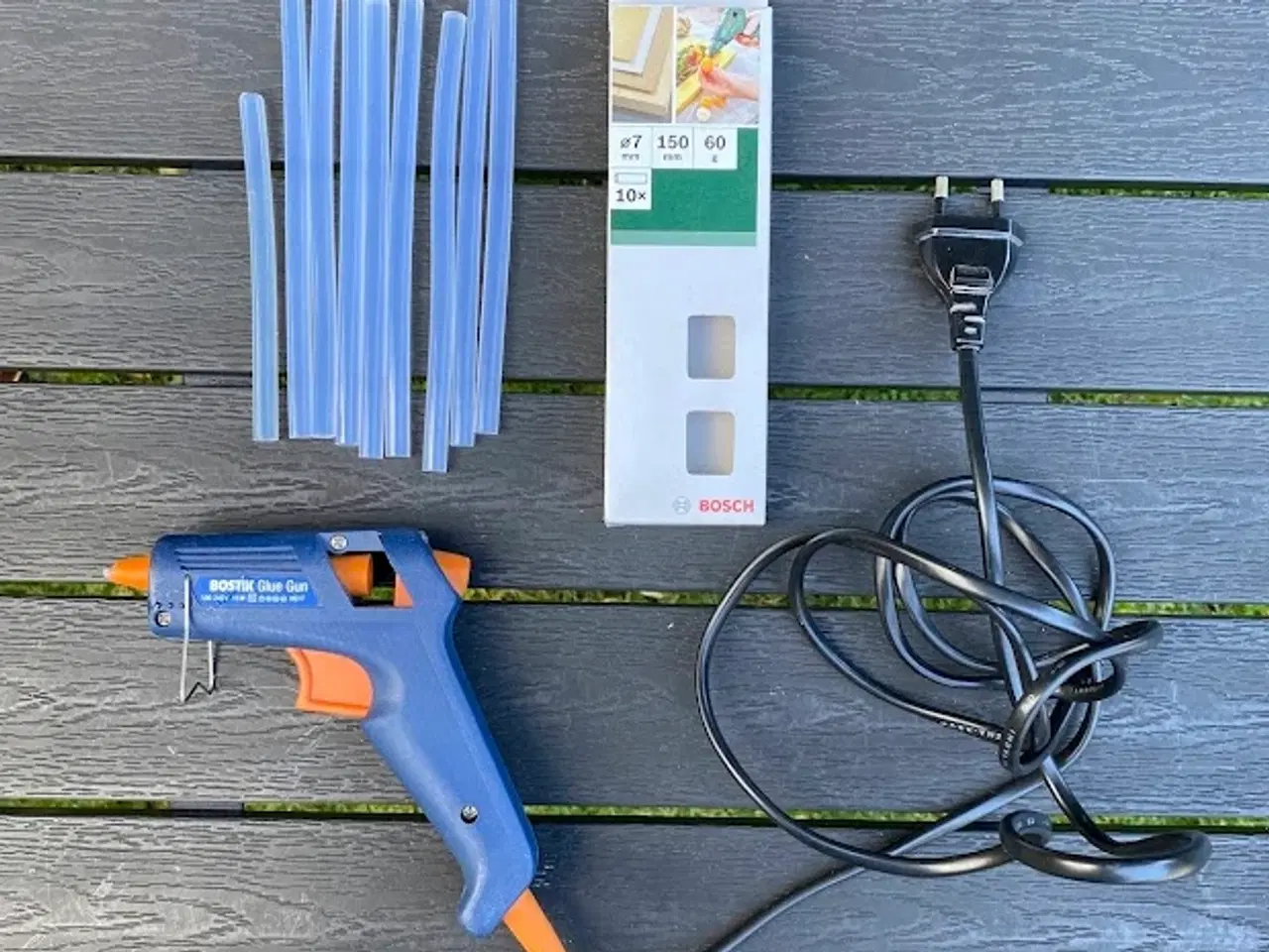 Billede 2 - ⭐️ Bostik limpistol HG1T – næsten ubrugt + 8,75 li