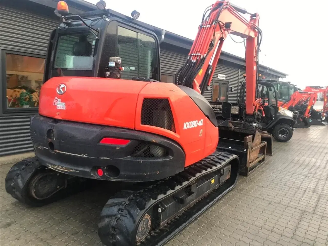 Billede 12 - Kubota kx080 Rotortilt-Centralsmørring-skovlpakke