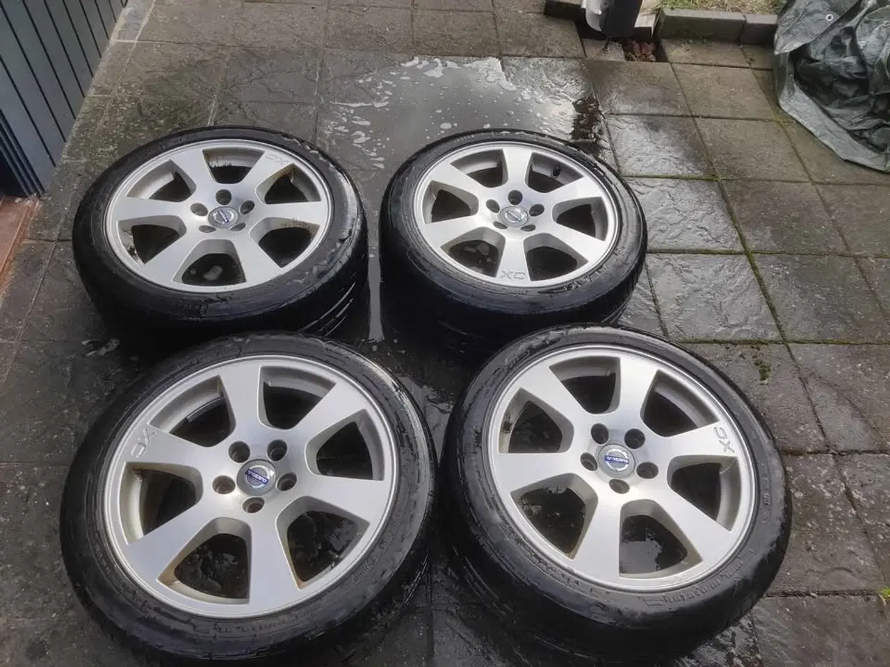 Billede 5 - Volvo 240 dele og fælge