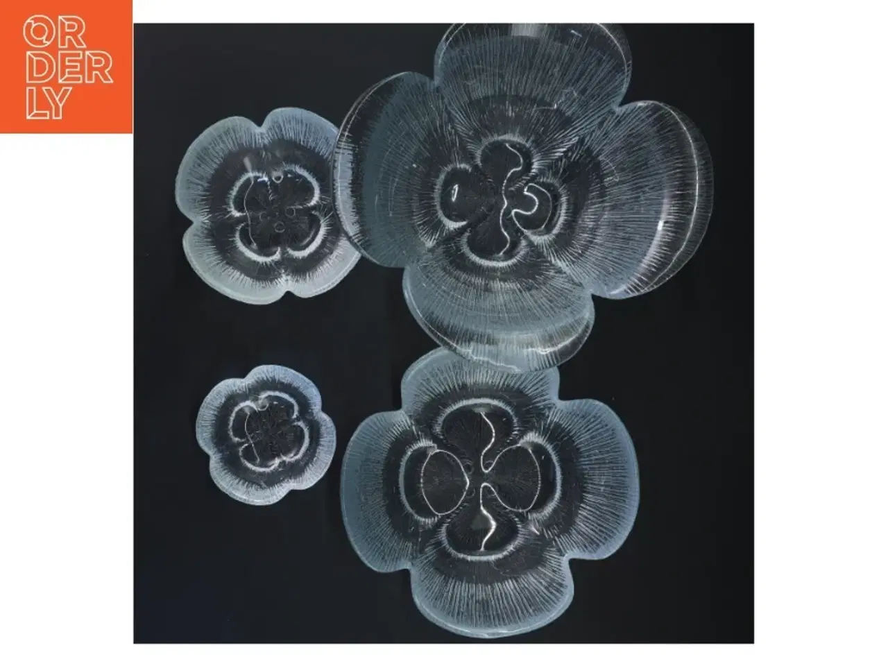 Billede 3 - Fire glasskåle (str. Ø 21x10& ø17x7&ø12x5&ø8x3 cm)