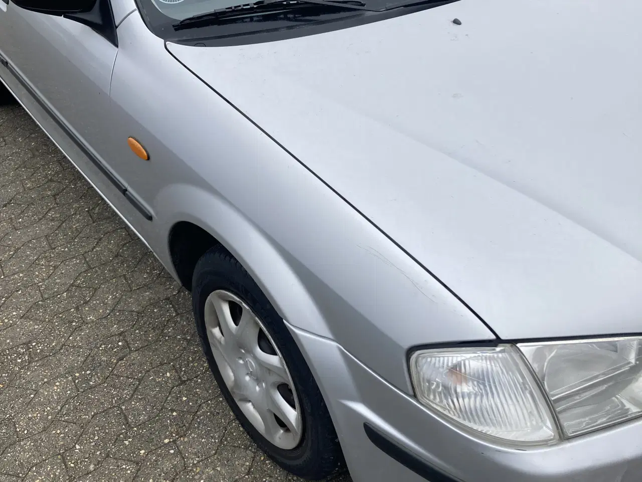 Billede 6 - Mazda 323 F nysynet