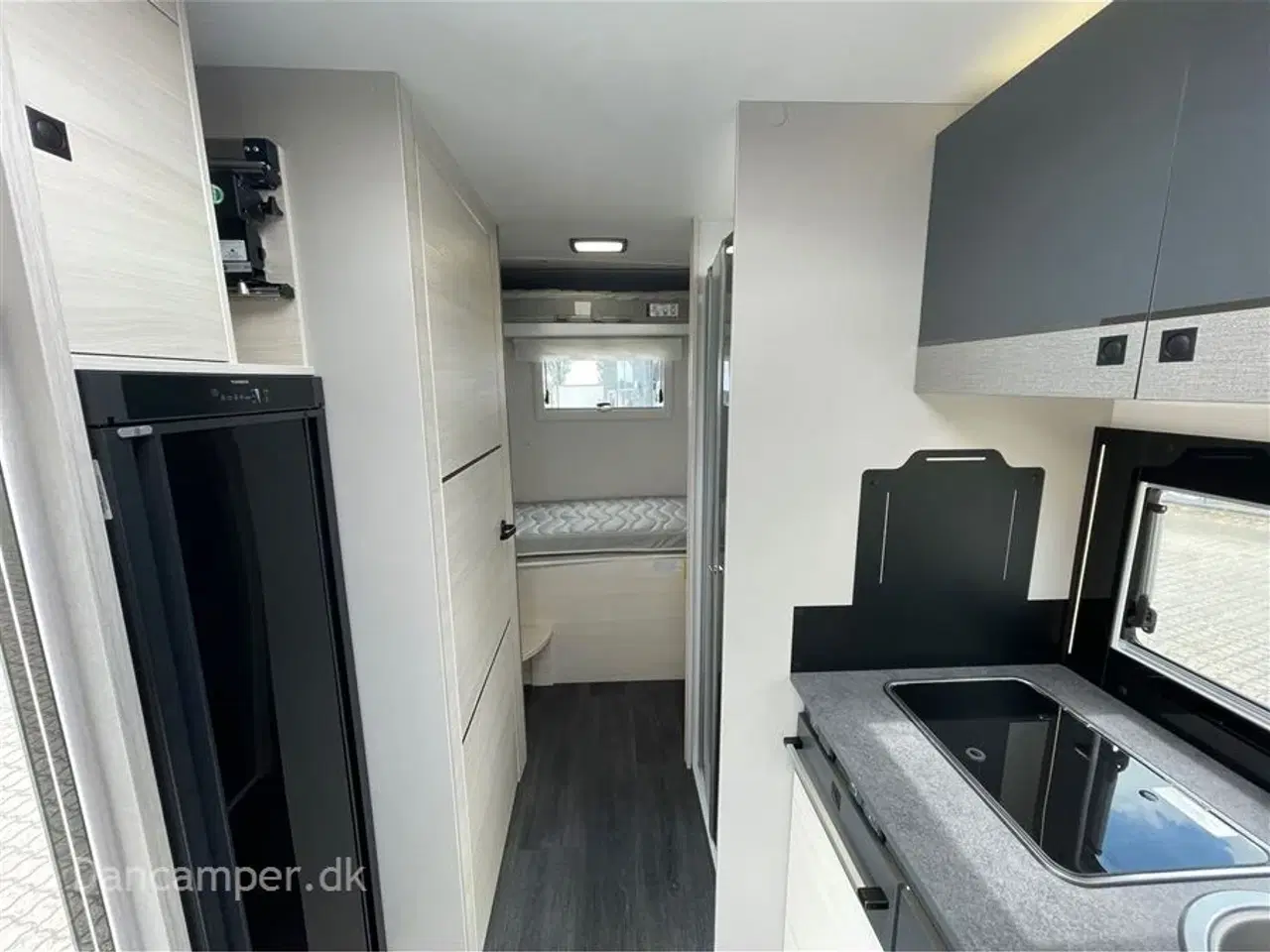 Billede 12 - 2023 - Chausson Titanium 720 ULTIMATE   2023 model, køjer samt stor dobbelt sænkeseng, 5prs. Smart-lounge, 170Hk - Automatgear