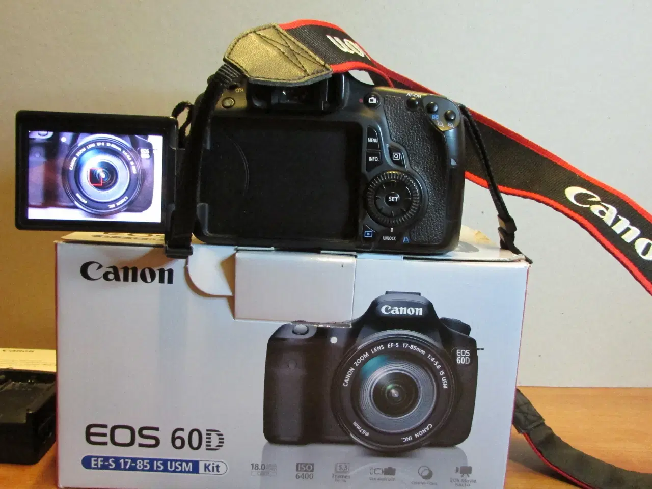 Billede 1 - Canon EOS 60D med objektiv EF-S 18-55mm