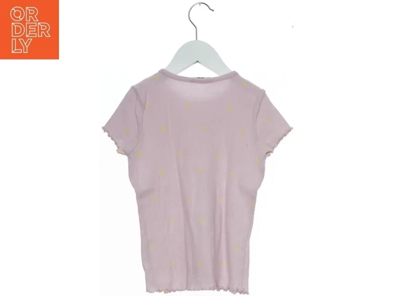 Billede 2 - Lyserød T-shirt med Hjerter fra KappAhl (str. 128)