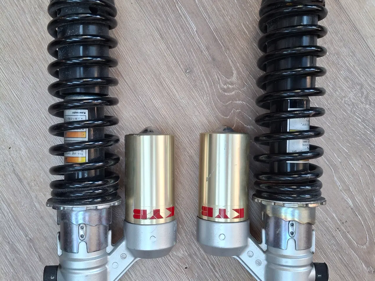 Billede 2 - Kawasaki ZRX 1200 R støddæmpere originale