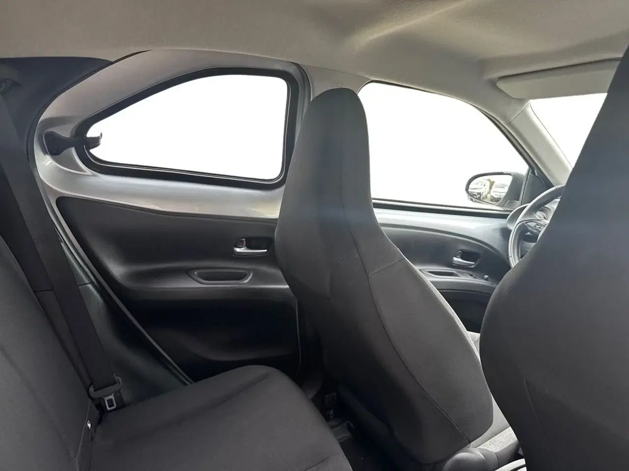 Billede 13 - Toyota Aygo X 1,0 VVT-I Active 72HK 5d