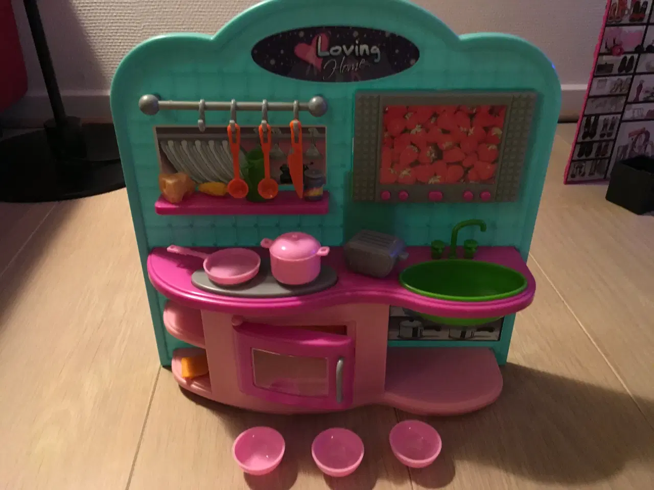 Billede 1 - Køkken til Barbie