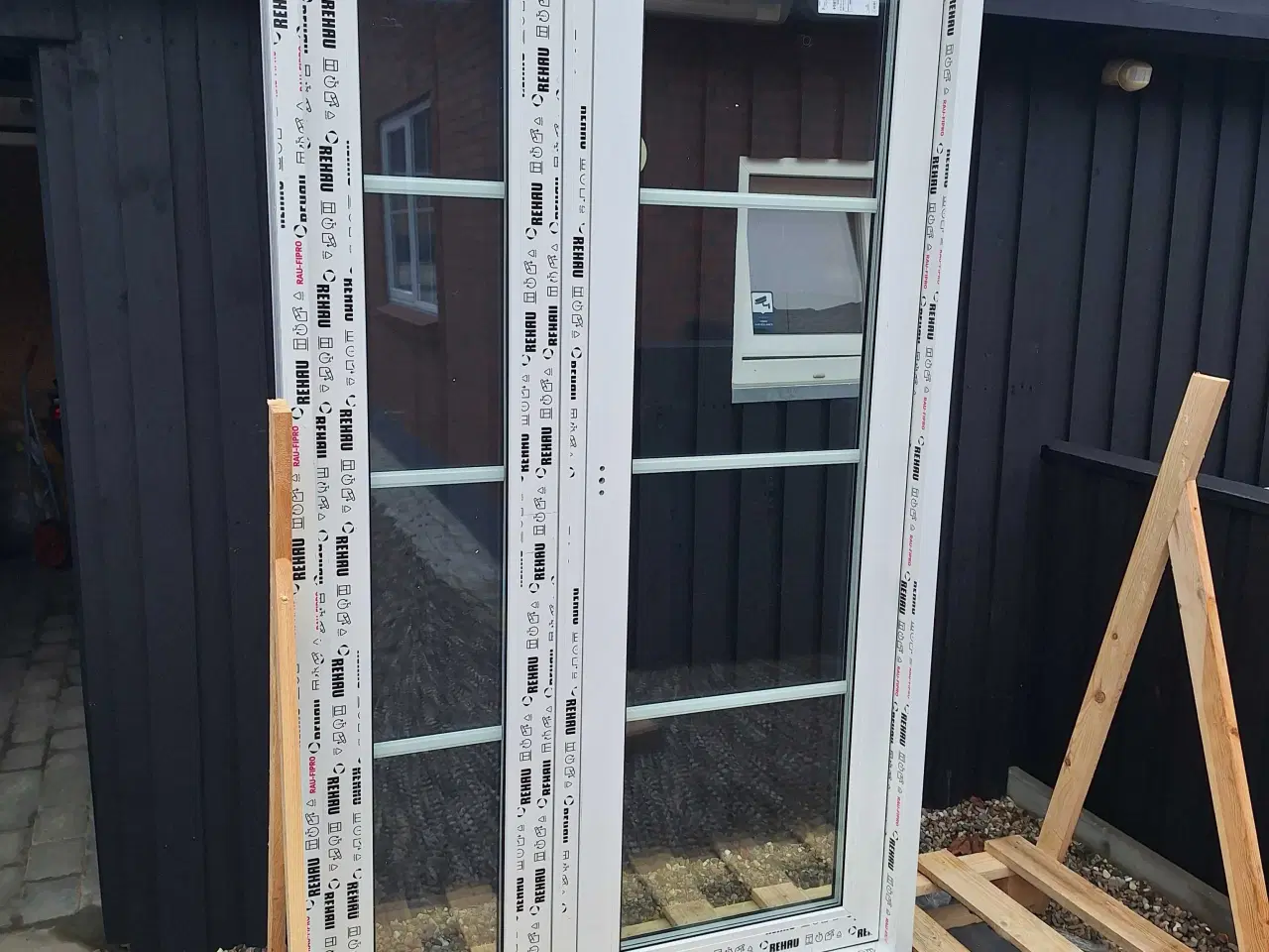 Billede 1 - Terrassedør og topstyret vindue 