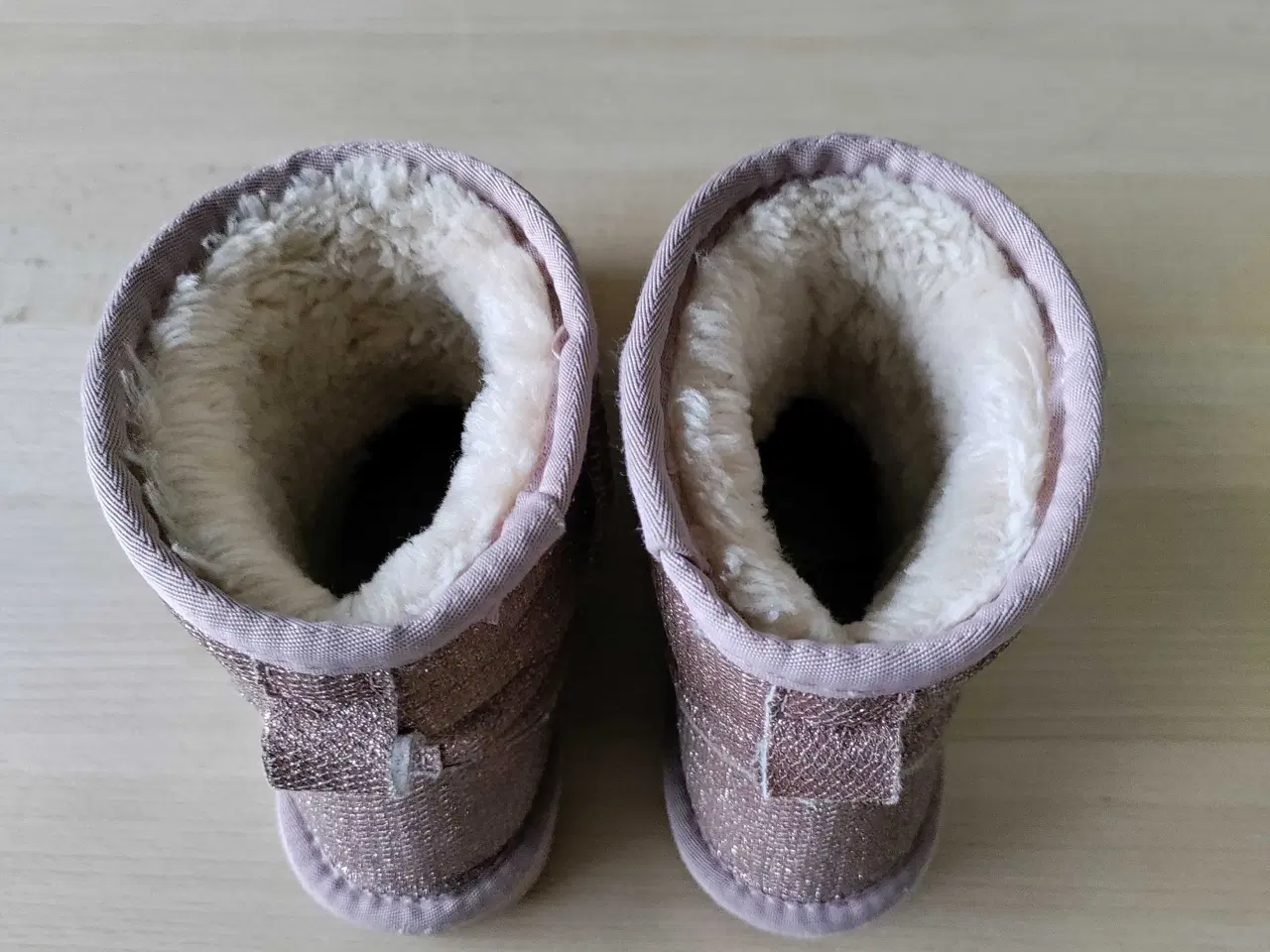 Billede 3 - Sofie Schnoor støvler med glimmer str 28