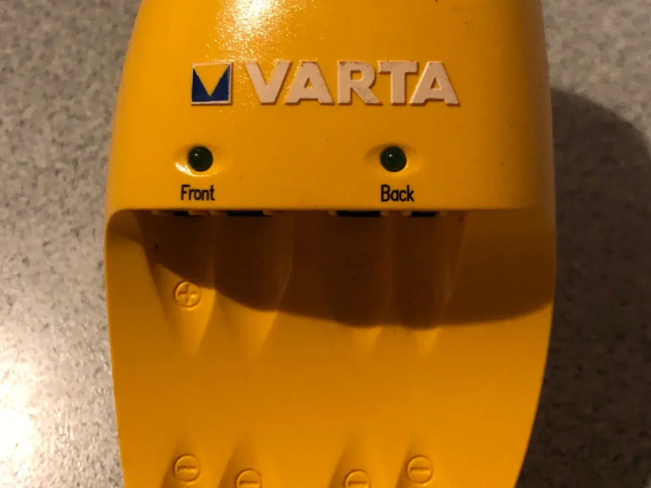 Billede 1 - Varta batterilader type 57062