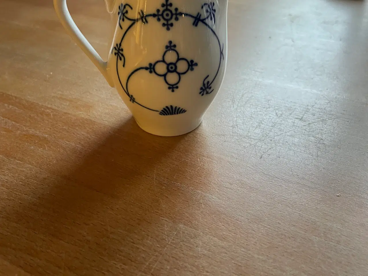 Billede 10 - Fattigmands musselmalet flødekander