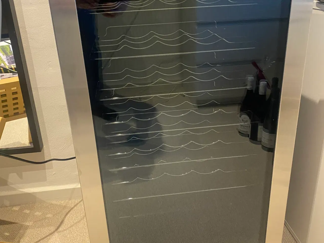 Billede 1 - Vinkøleskab til 34 flasker 