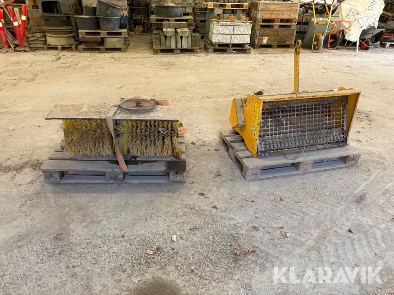 Billede 8 - Vintersæt med saltudlægger og kost Stiga PA402 - 2 enheder