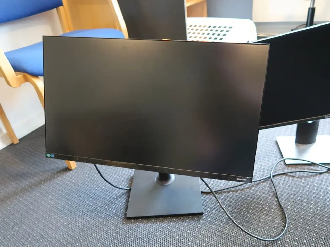 Billede 1 - Computerskærm SAMSUNG F27T450FQR