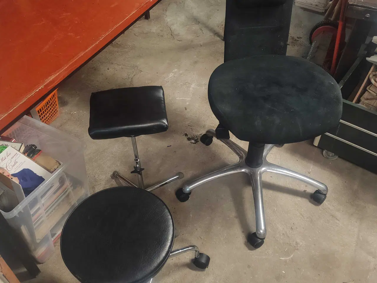 Billede 1 - Forskellige behandler stole / tilbehør