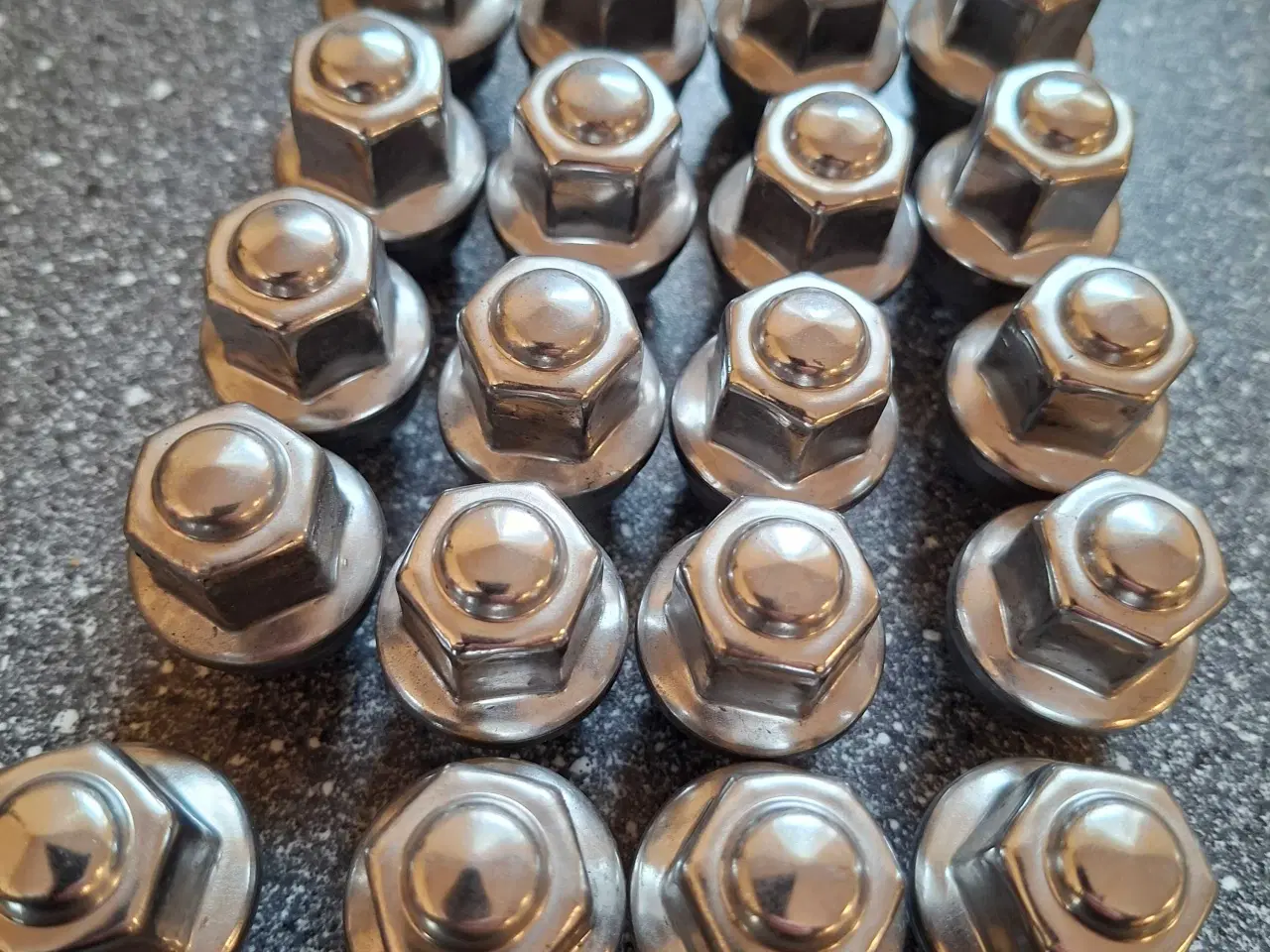 Billede 4 - Hjulmøtriker 14x1.5