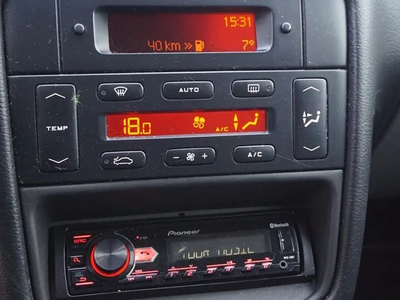 Billede 6 - Peugeot 406, 1,8 Sedan Grøn metallic Årg. 2002 (MOMSFRI)